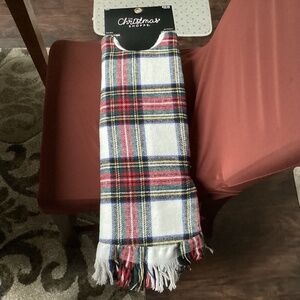 The Christmas Shoppe Christmas Tree Skirt New with tag